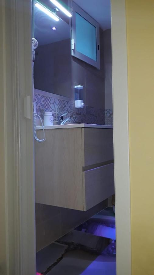 Il Faro 17 Bed & Breakfast Taranto Exterior foto