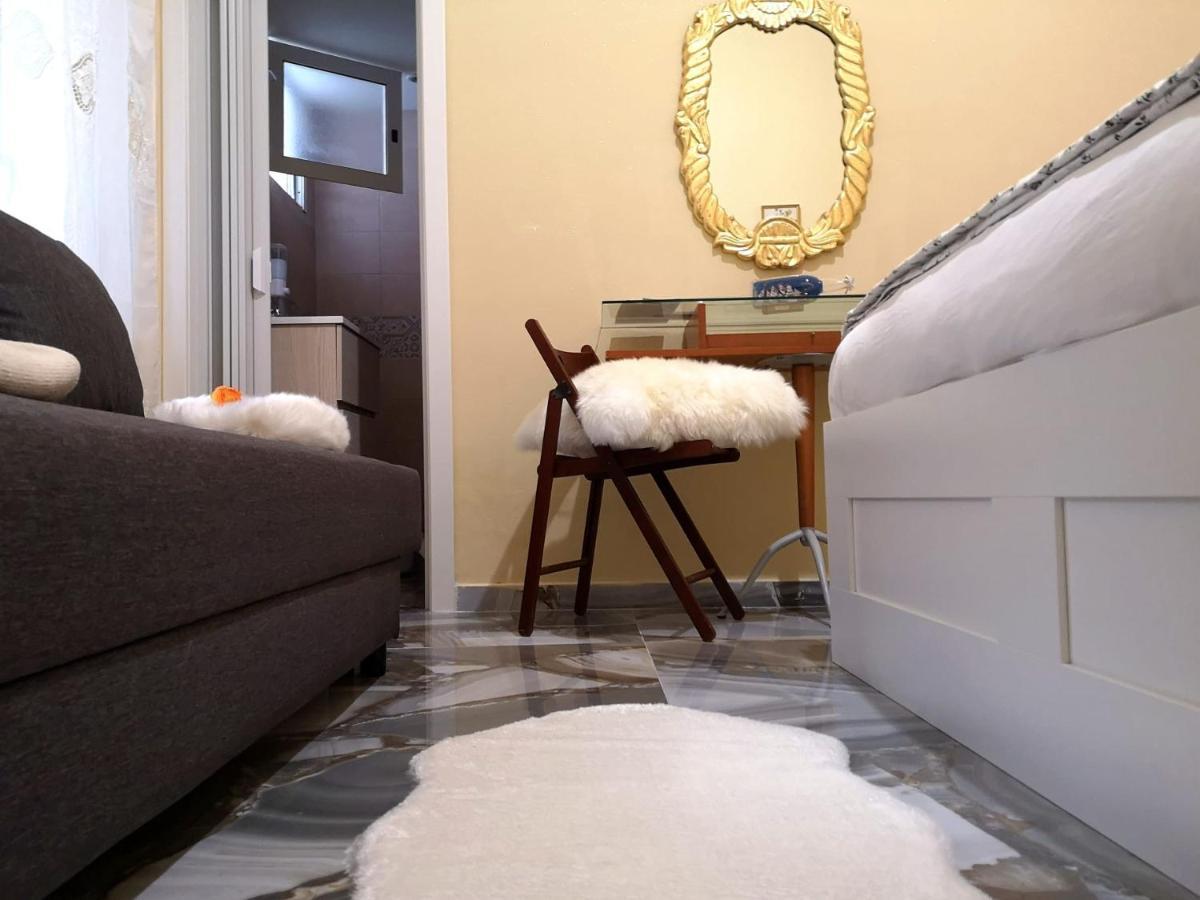 Il Faro 17 Bed & Breakfast Taranto Exterior foto