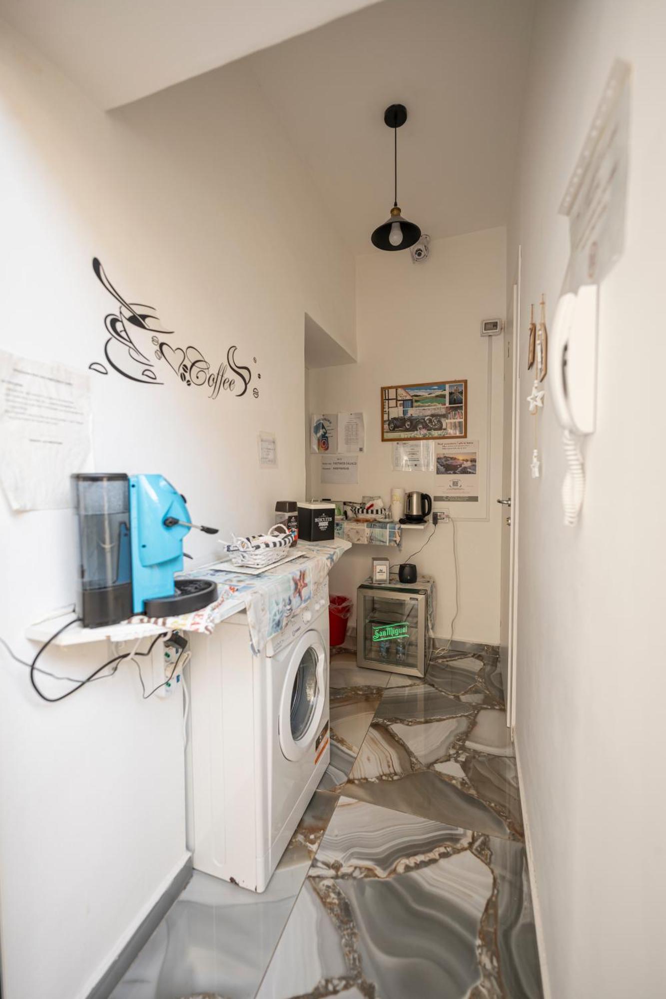 Il Faro 17 Bed & Breakfast Taranto Exterior foto