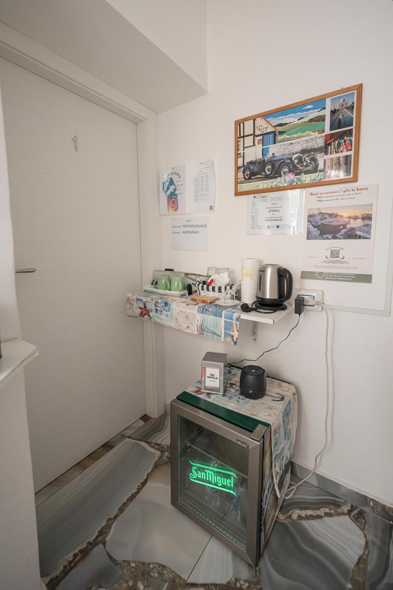Il Faro 17 Bed & Breakfast Taranto Exterior foto